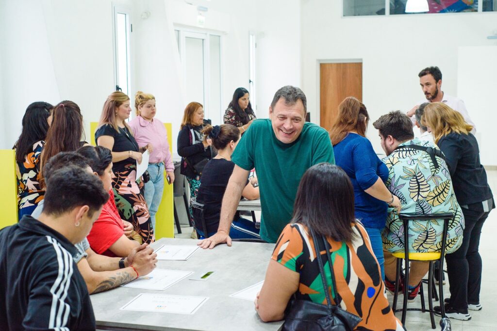 San Lorenzo La Municipalidad sigue ofreciendo a los sanlorencinos capacitación en cursos de oficios